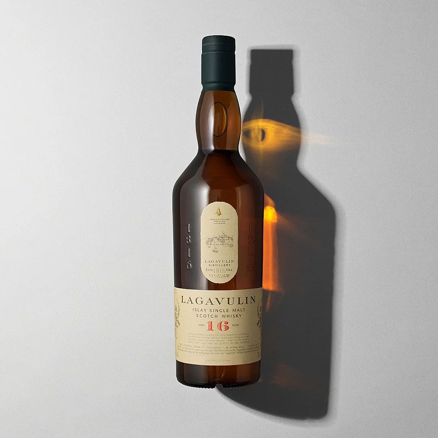 Lagavulin 16 Year Old Islay Single Malt Scotch Whisky 700ml