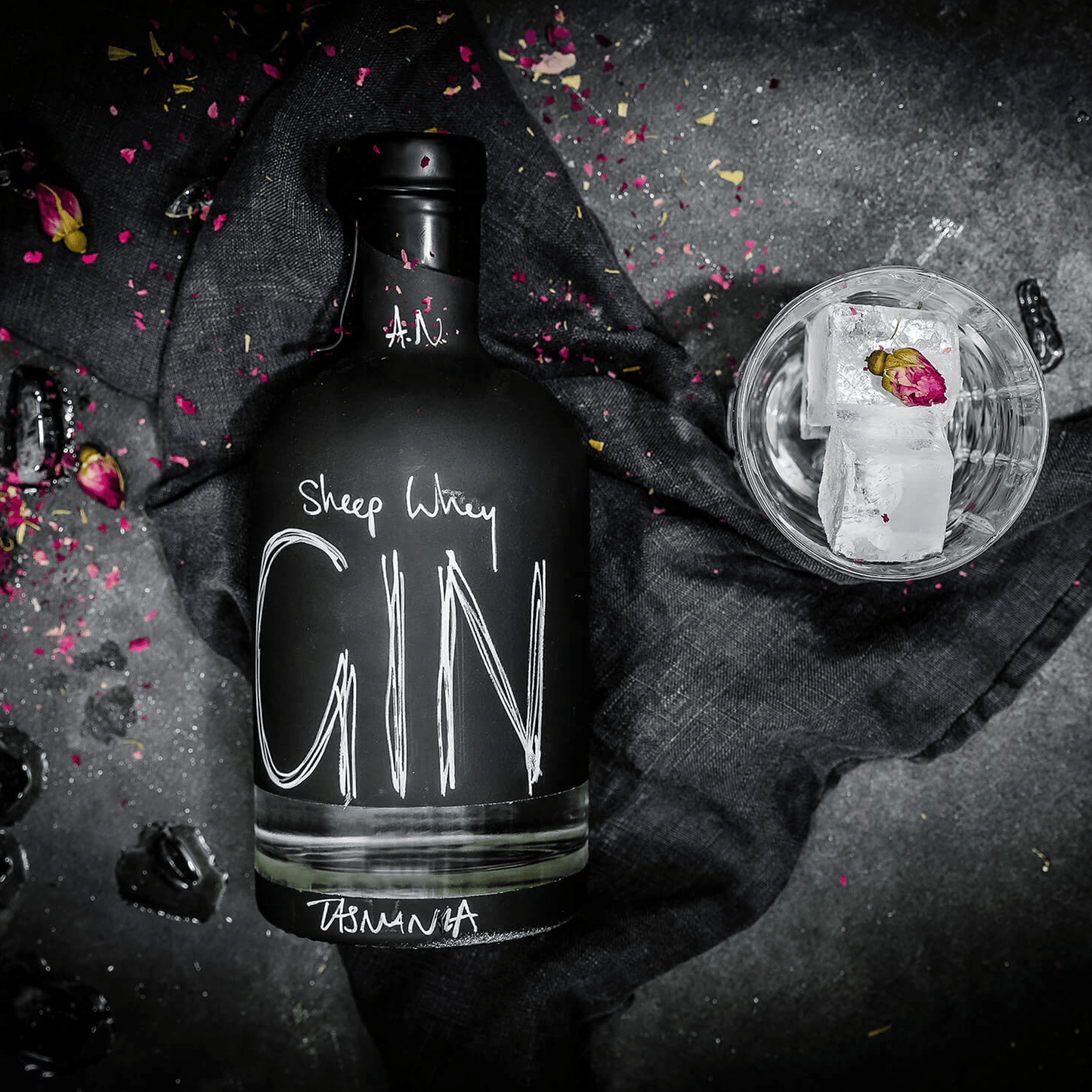 Hartshorn Sheep Whey Gin 500ml