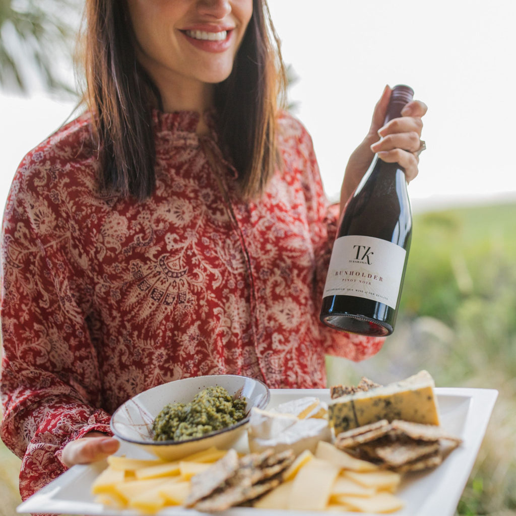 Te Kairanga Estate Pinot Noir 2022